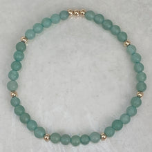 Load image into Gallery viewer, Dainty Bracelet
